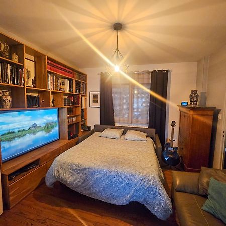 Maison Spacieuse Avec Jardin Et Salle De Sport 쎙브히육 외부 사진